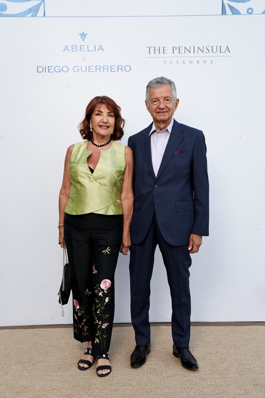 Abelia X Diego Guerrero�nun Aç�l��� The Peninsula�da Özel Bir Davetle Kutland�